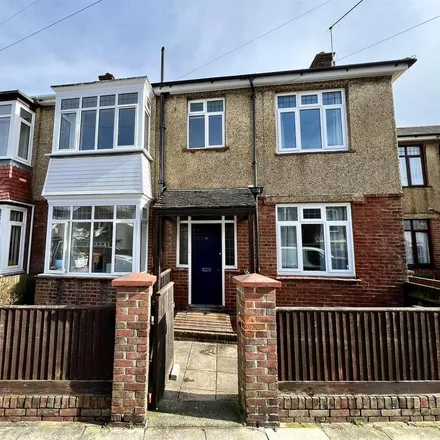 Rent this 3 bed house on Swirls in Fernhurst Road, Portsmouth