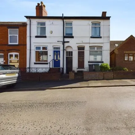 Buy this 3 bed townhouse on Vicarage Road in Wednesbury, WS10 9DJ