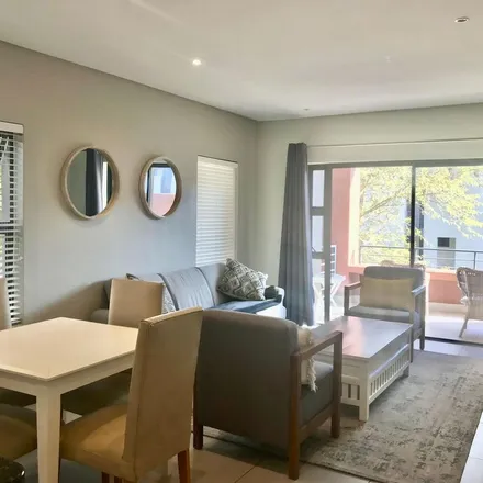 Image 6 - 238 Bryanston Drive, Johannesburg Ward 103, Sandton, 1617, South Africa - Apartment for rent