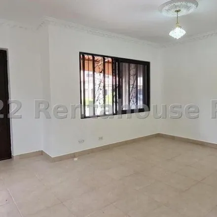 Buy this 3 bed house on Valence in Versalles I, Don Bosco