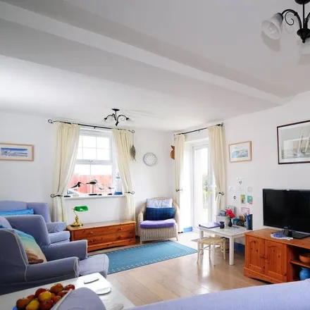 Rent this 3 bed townhouse on Aberdaron in LL53 8BE, United Kingdom