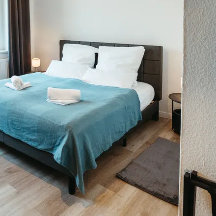 Rent this 2 bed apartment on Olvenstedter Straße 41 in 39108 Magdeburg, Germany