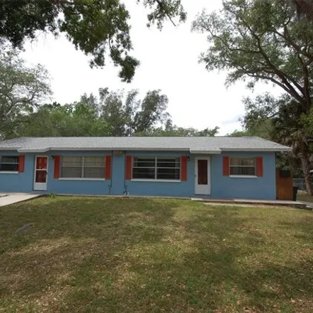 Rent this 2 bed house on 862 Carolina Avenue in Tarpon Springs, FL 34689