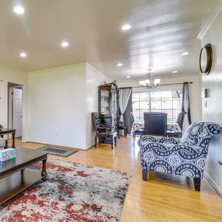 Image 2 - Los Angeles, CA, 91405 - House for rent
