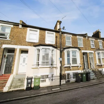Rent this 2 bed apartment on 21 Elswick Road in London, SE13 7SP