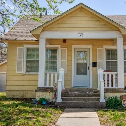 Buy this 2 bed house on 127 W 17th Ave in Hutchinson, Kansas