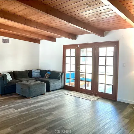 Image 2 - 16854 Blackhawk Street, Los Angeles, CA 91344, USA - House for rent