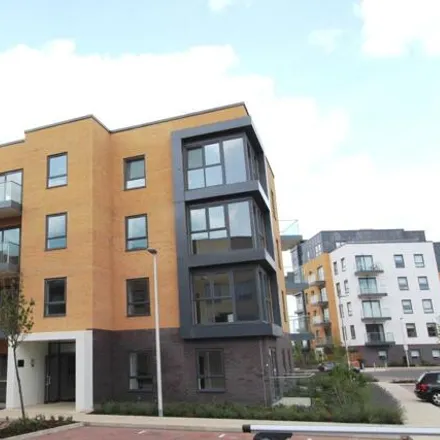 Buy this 2 bed apartment on Peregrine House in 1-307 Padworth Avenue, Reading