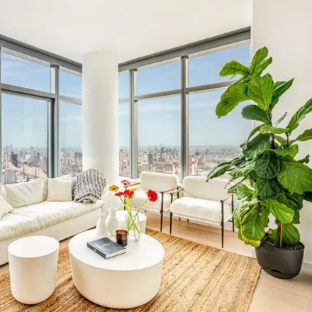 Rent this 2 bed condo on Skyline Tower in 23-15 44th Drive, New York