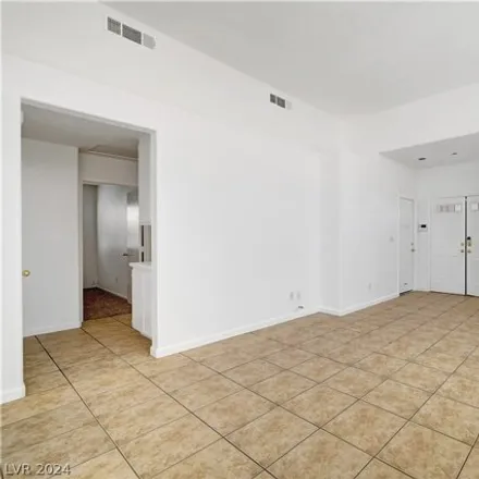 Image 8 - 1839 Giant Rock Place, North Las Vegas, NV 89031, USA - House for sale