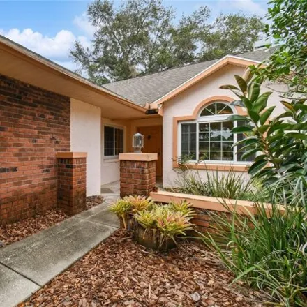Buy this 2 bed house on 6544 Brentwood Drive in Zephyrhills, FL 33542