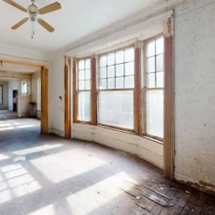Image 1 - 1023 East 45th Street, Kenwood, Chicago - Apartment for sale