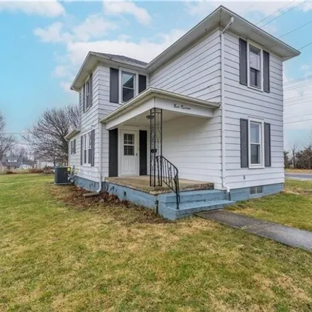 Buy this 3 bed house on 1300 Manier Avenue in Piqua, OH 45356