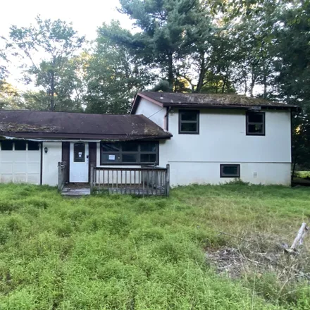 Buy this 3 bed house on 54 Sassafras Road in Indian Mountain Lake, Carbon County