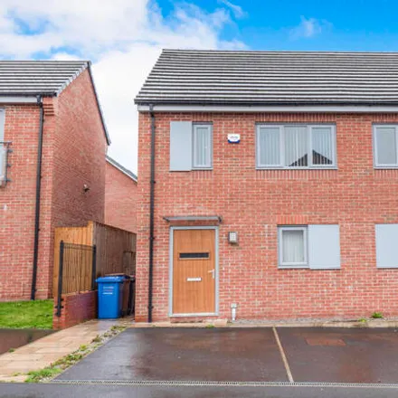 Rent this 2 bed duplex on unnamed road in Salford, M7 3BN