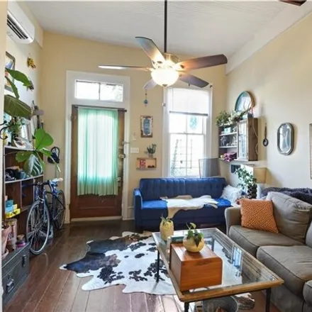 Image 2 - 708 Marigny Street, Faubourg Marigny, New Orleans, LA 70117, USA - House for sale