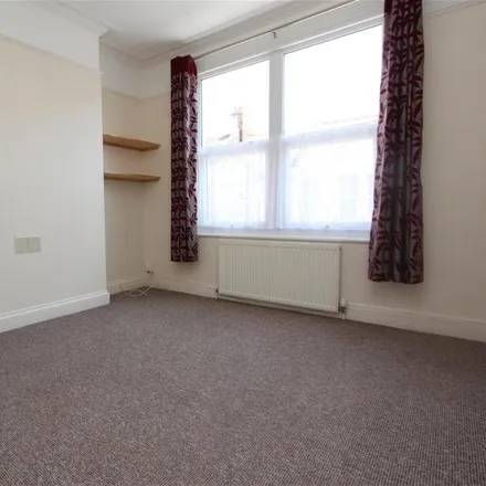 Image 3 - First Avenue, Plymouth, PL1 5QF, United Kingdom - Apartment for rent