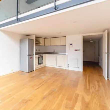 Image 2 - The Robinson Building, Norfolk Place, Bristol, BS3 4AE, United Kingdom - Apartment for sale