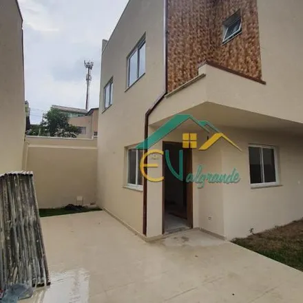 Buy this 3 bed house on Rua Rio Araguari 1895 in Bairro Alto, Curitiba - PR