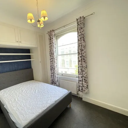 Image 9 - 104 Finborough Road, London, SW10 9DX, United Kingdom - Apartment for rent