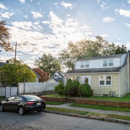 Rent this 5 bed townhouse on Garfield Ave in Garfield, NJ