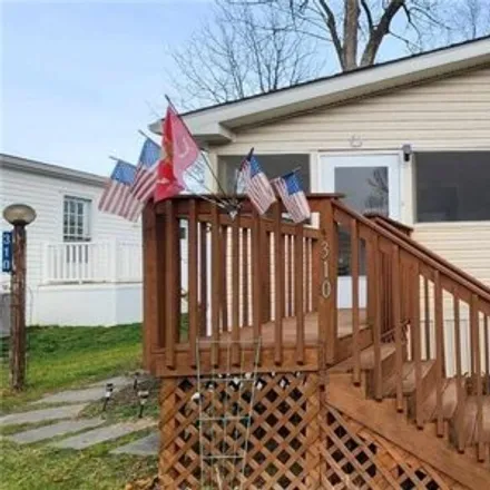 Image 3 - 368 Briarwood Court South, Bath Junction, East Allen Township, PA 18014, USA - House for sale