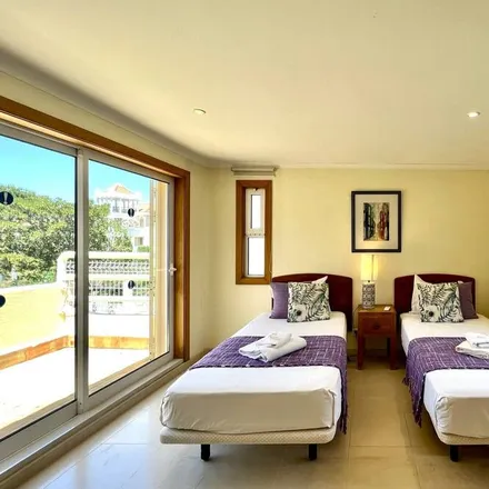 Rent this 4 bed house on 8125-467 Distrito de Évora