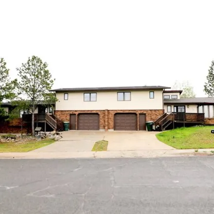 Buy this 6 bed townhouse on 2517 Heritage Drive in Helena, MT 59601