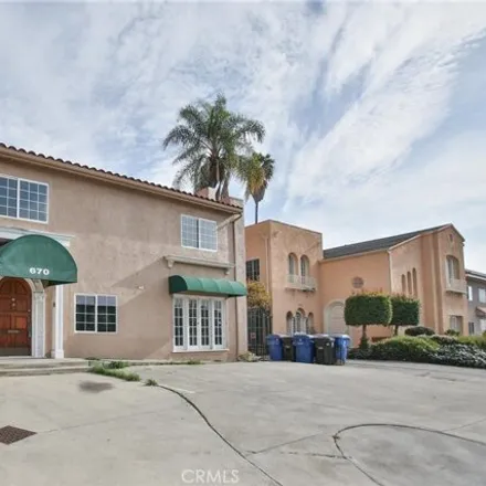Buy this 8 bed house on 600 Crenshaw Boulevard in Los Angeles, CA 90005