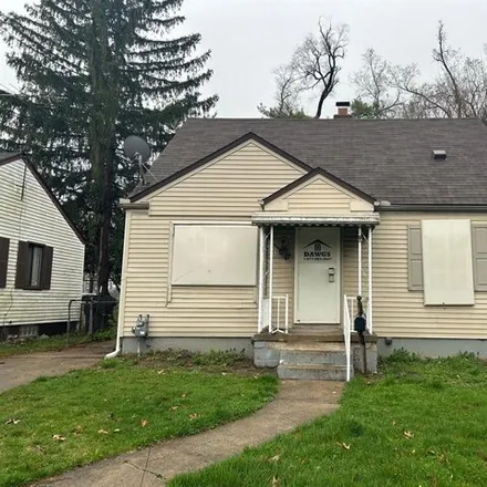 Rent this 3 bed house on Paul Street in Dearborn, MI 48228