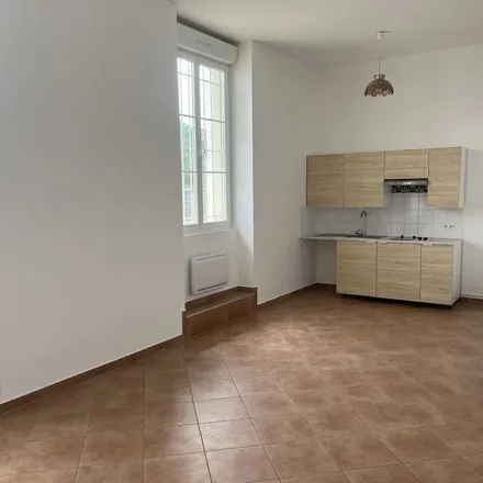 Rent this 3 bed apartment on 149 Rue de Champfleury in 78955 Carrières-sous-Poissy, France