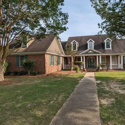 Rent this 5 bed house on 8457 Chadburn Xing in Montgomery, Alabama