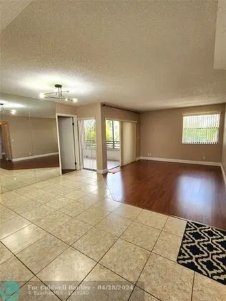 Image 4 - 11743 Johnson Street, Pembroke Pines, FL 33026, USA - Condo for rent