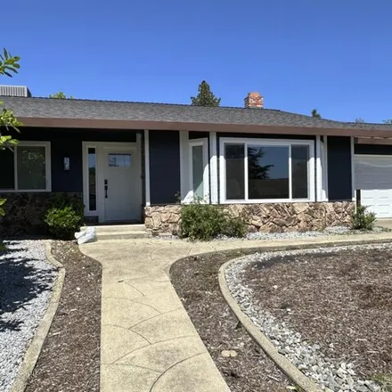 Image 1 - 364 Rosewood Drive, Redding, CA 96003, USA - House for sale