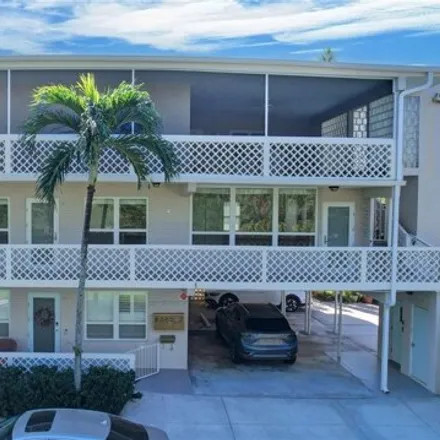 Rent this 3 bed condo on 29 2nd Avenue North in Lake Worth Beach, FL 33460