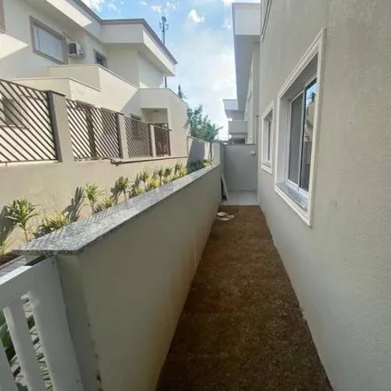 Rent this 2 bed house on Rua Afonso Ferragut in Centro, Vinhedo - SP
