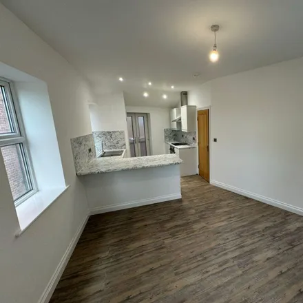 Image 3 - Cross Maude Street, Leeds, LS2 7HB, United Kingdom - Apartment for rent