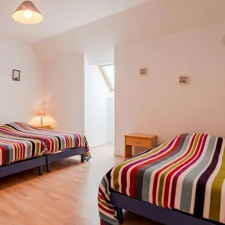 Rent this 3 bed duplex on 50590 Hauteville-sur-Mer