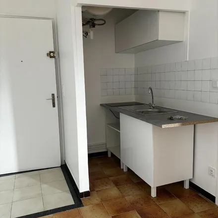 Rent this 1 bed apartment on 48 Avenue Léon Blum in 69150 Décines-Charpieu, France