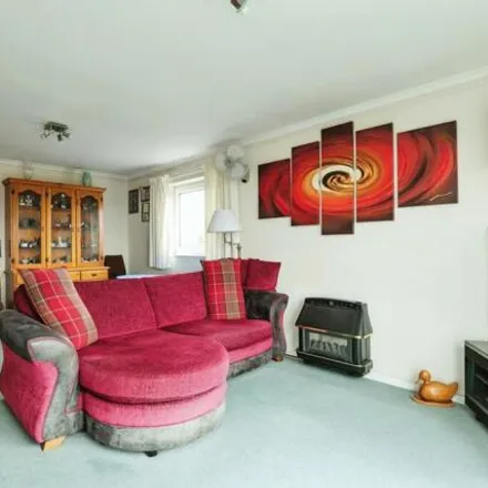 Image 3 - Buckhurst Road, Bexhill, East Sussex, Tn40 - Apartment for sale