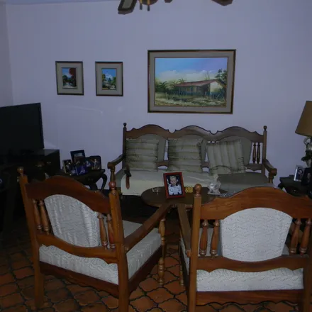 Image 9 - Autos Natanz, Calle Real, Heredia Province, Santa Rosa, Pedro León, 40306 Costa Rica - Room for rent