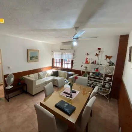 Buy this 2 bed apartment on 91 - San Lorenzo 3011 in Villa Yapeyú, 1650 San Andrés