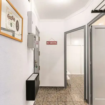Image 3 - Carrer d'Olzinelles, 60, 08001 Barcelona, Spain - Apartment for rent