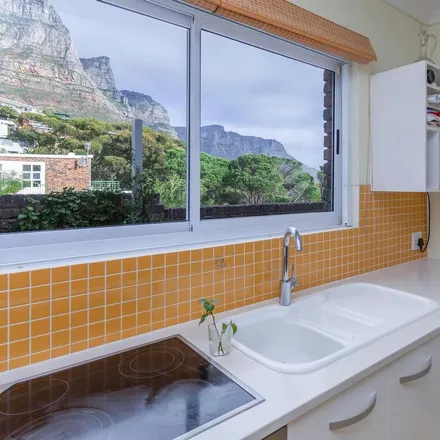 Image 4 - 19 Geneva Drive, Camps Bay, Cape Town, 8005, South Africa - Apartment for rent