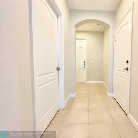 Image 2 - 2998 Ashley Drive West, Palm Beach County, FL 33415, USA - Townhouse for rent