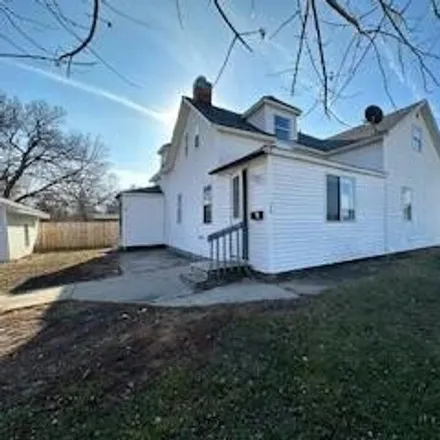 Buy this 2 bed house on 336 1st Avenue South in Humboldt, IA 50548