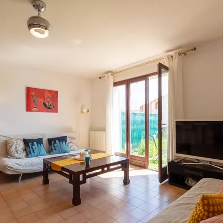 Rent this 3 bed house on 83320 Carqueiranne