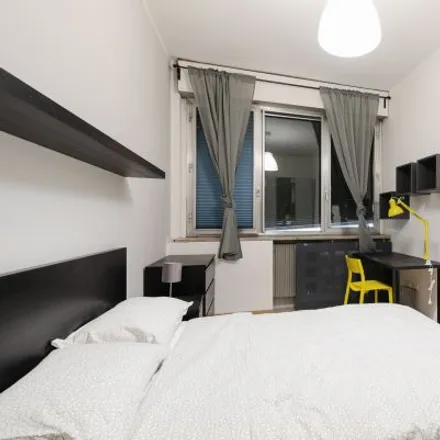 Rent this 6 bed room on Via Sesto San Giovanni in 20126 Milan MI, Italy