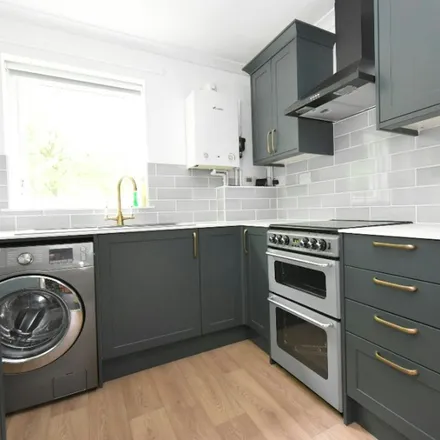 Image 3 - 20 Brampton Court, Norwich, NR5 9AN, United Kingdom - Apartment for rent
