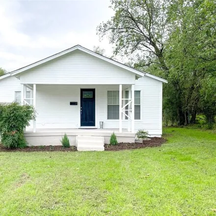 Rent this 2 bed house on 5517 Diaz Avenue in Fort Worth, TX 76107